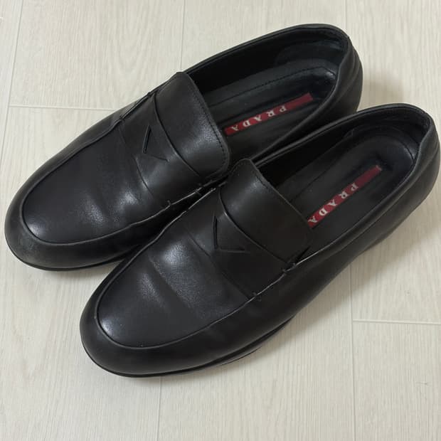 [42] 프라다 스포츠 로퍼