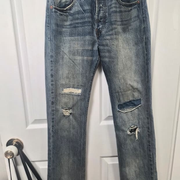 리바이스 501 데미지 워싱 청바지