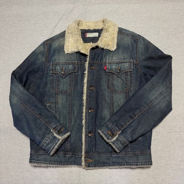 리바이스 쉐르파 트러커