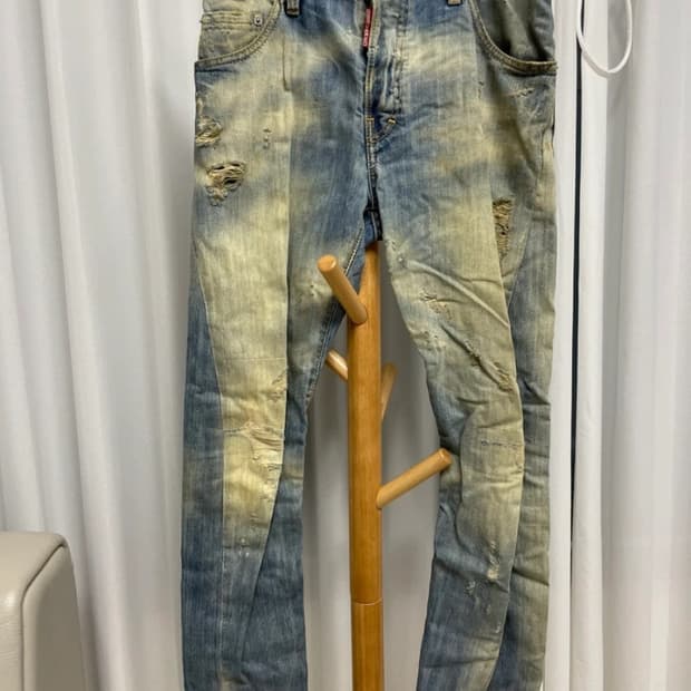 디스퀘어드2 데미지 오일 워싱 청바지