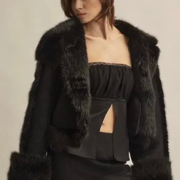 쓰리타임즈 버니퍼 무스탕