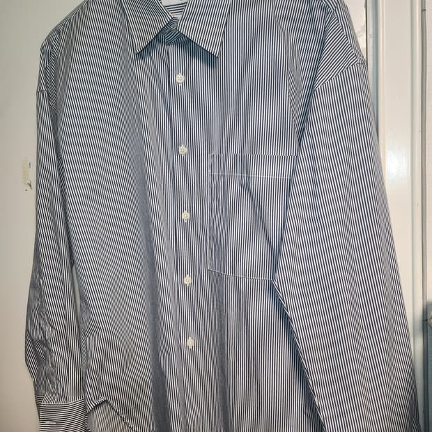 지오송지오 등판자수 오버핏 스트라이프 셔츠 95