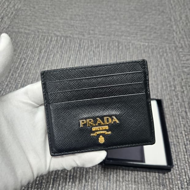 [특가][정품]프라다 사피아노 카드지갑