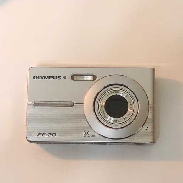 올림푸스 디카 fe-20