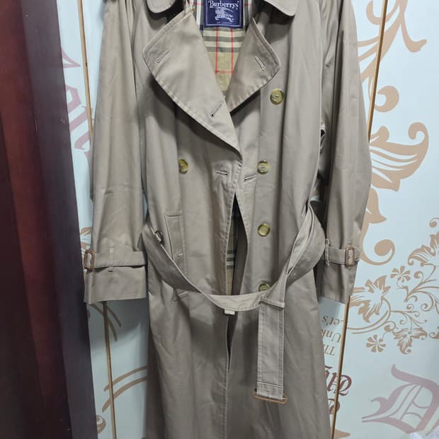 버버리 더블 트렌치코트