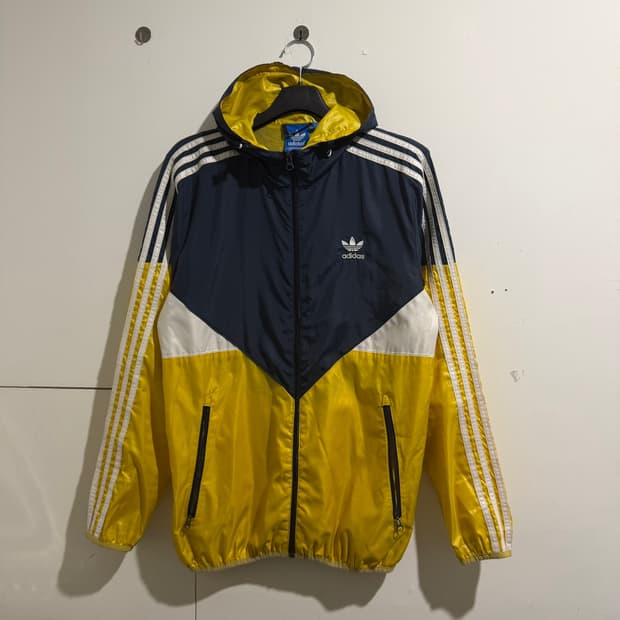 아디다스 바람막이 자켓