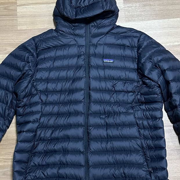 [xxl] 파타고니아 다운스웨터 후디 블랙 (경량패딩)