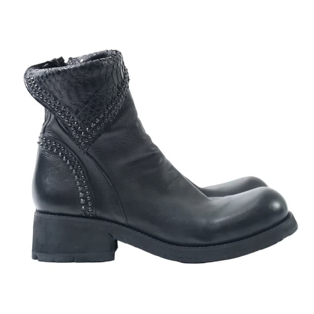 Kmrii crush short boots