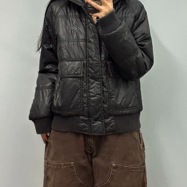 나이키 00s 봄버 패딩 자켓