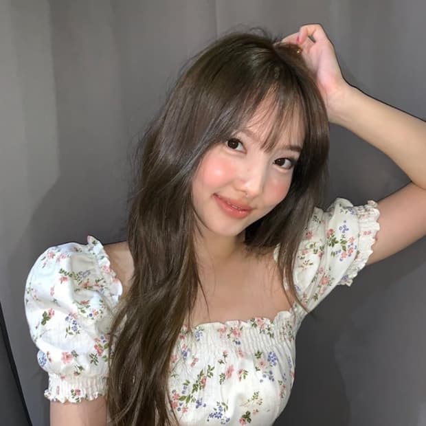 Reformation carsen dress(나연 착용)