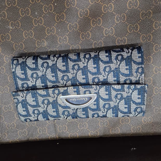 디올 아카이브 오블리크 장지갑