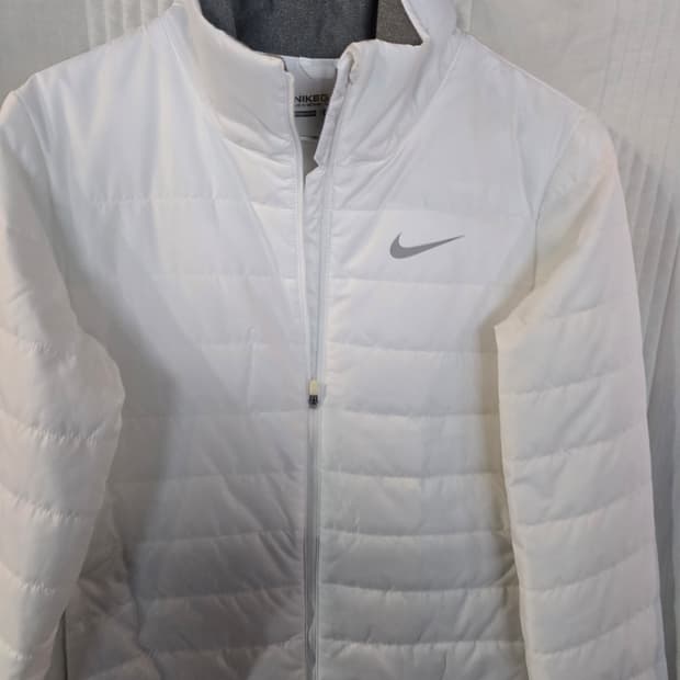 나이키 골프 화이트 경량패딩 자켓