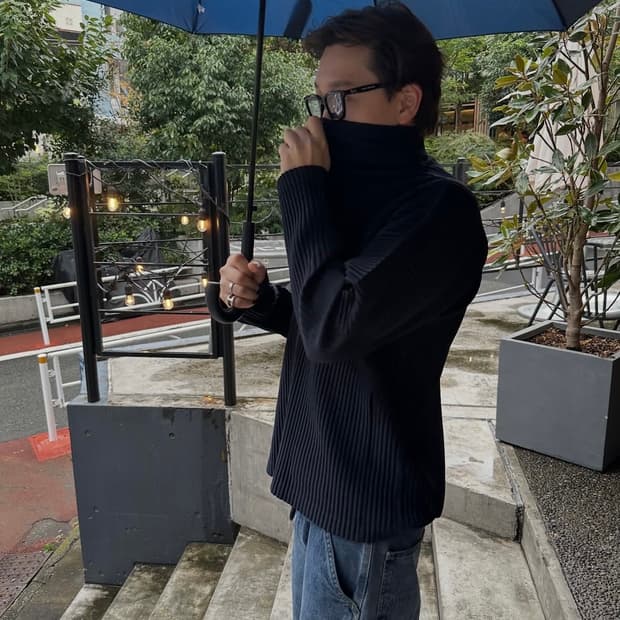 옴므플리세 오버 사이즈 하이넥 자켓 