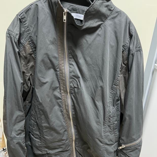 (M)이그노타 코어 10 사선 집업