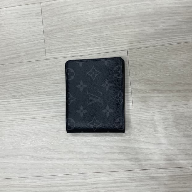 루이비통 모노그램 반지갑 블랙