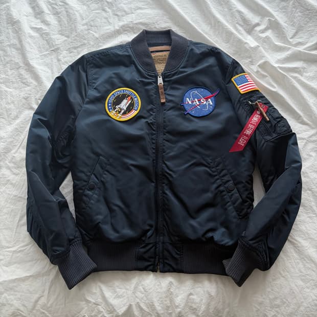 알파인더스트리 NASA MA-1