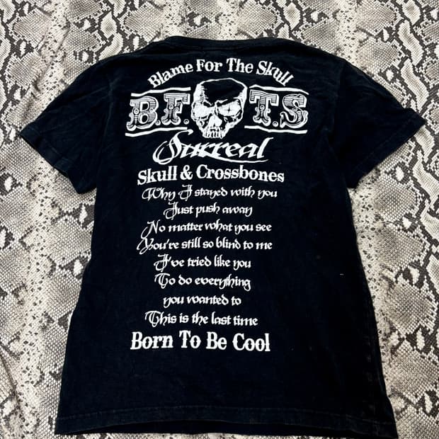 “Vintage” Back Skull Print Tee