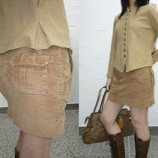 Ivory suede mini skirt