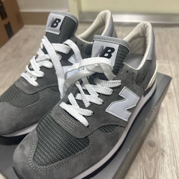 뉴발란스990 메이드인usa그레이