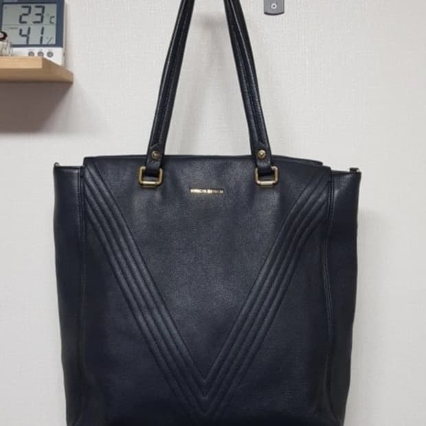 빈치스벤치 소가죽 숄더백