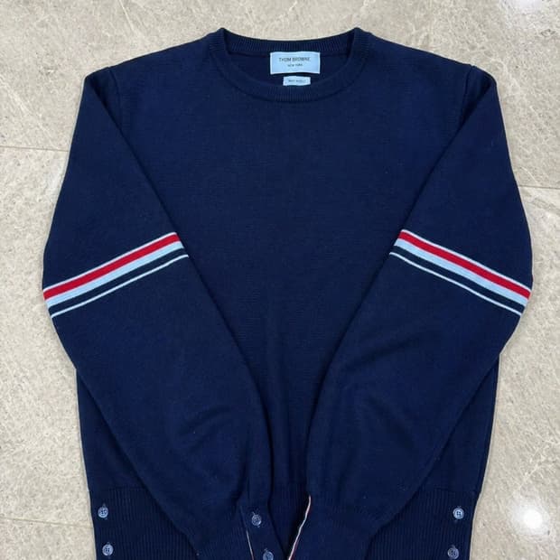 [1] 톰브라운 암밴드 니트 판매합니다