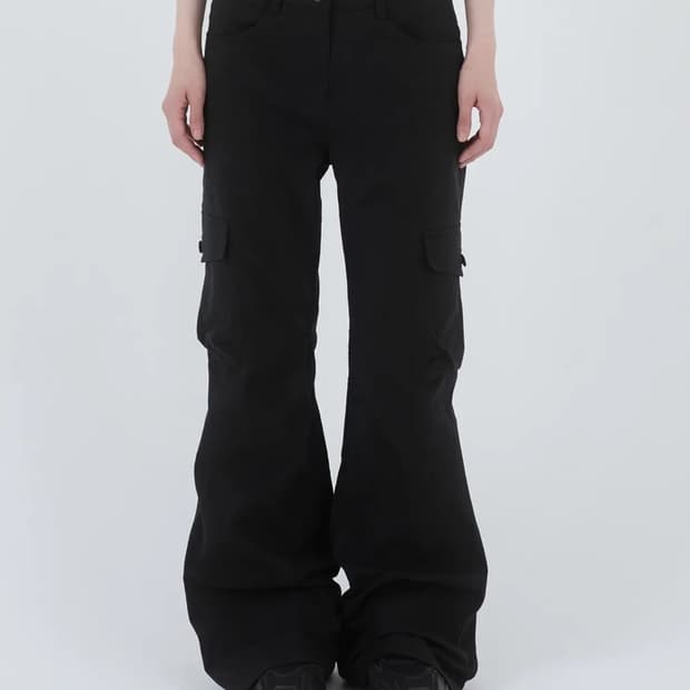 미세키 서울 Pocket cargo bootscut pants BLACK