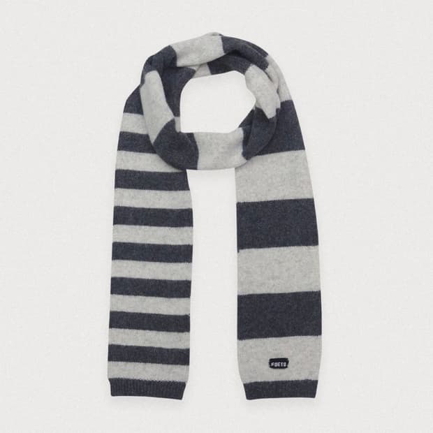 포에토 스트라이프 롤링 머플러 - 차콜그레이