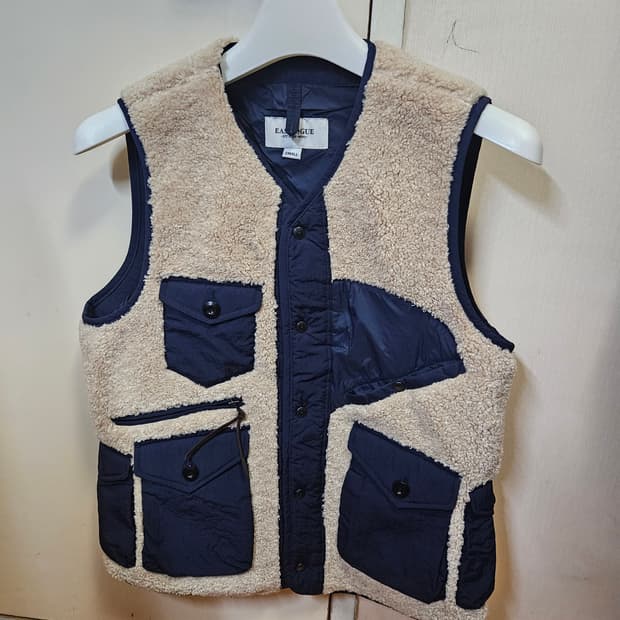 95 M) 이스트로그 트레블러 베스트 플리스 후리스 베이지