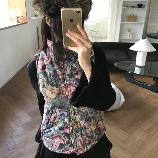 vintage flower pattern vest