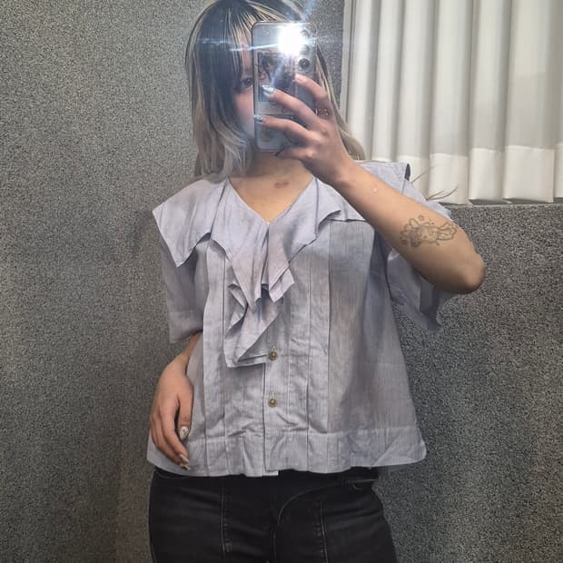 VIVIENNE WESTWOOD FRILL SHIRT