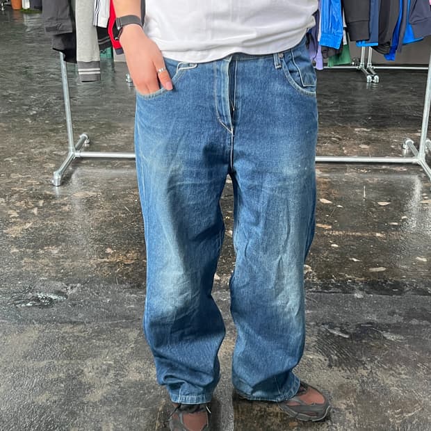 Levi's 루즈핏 데님 팬츠