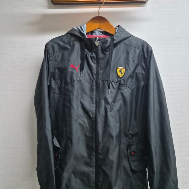 XL) 퓨마 x 페라리 바람막이 팝니다