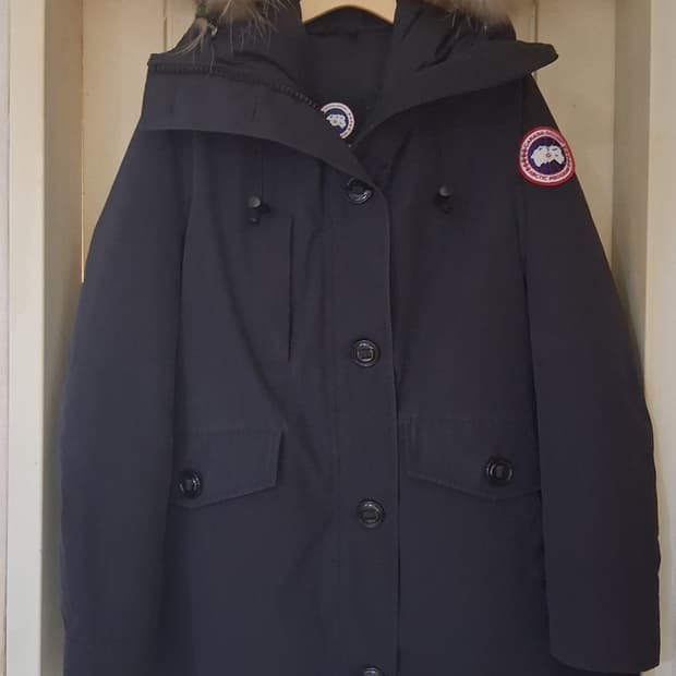 캐나구여성구스다운