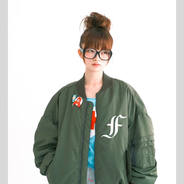 샵페어리[F.E.E.S] patch bomber padded jacket