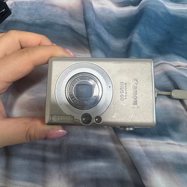 작례⭕️) 캐논 ixus 60  카메라🩷✨