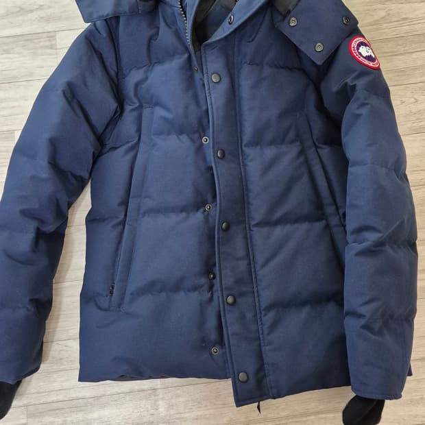 캐나다구스 윈덤패딩 3808m s/p 사이즈
