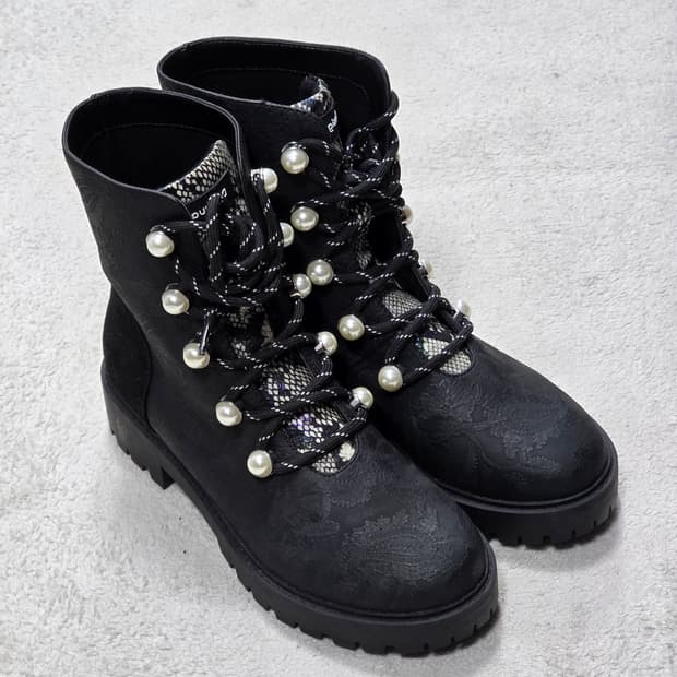 Desigual 데시구알 펄 앵클 부츠 235