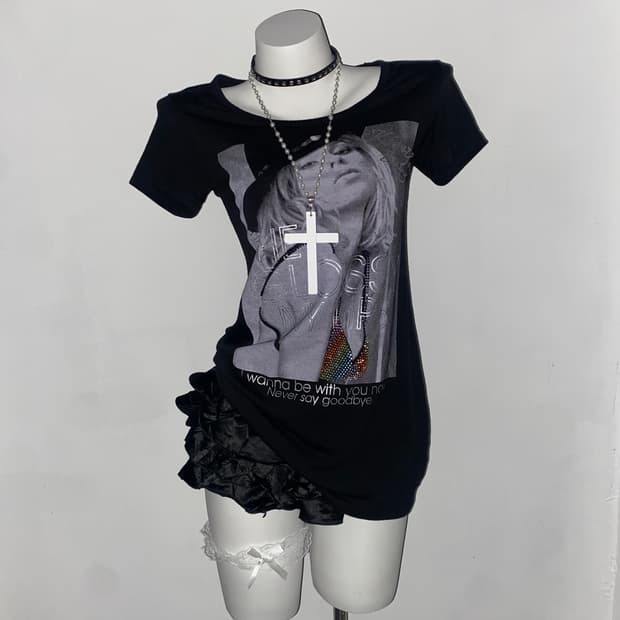 INGNI Glossy Lips Cubic T-shirt 