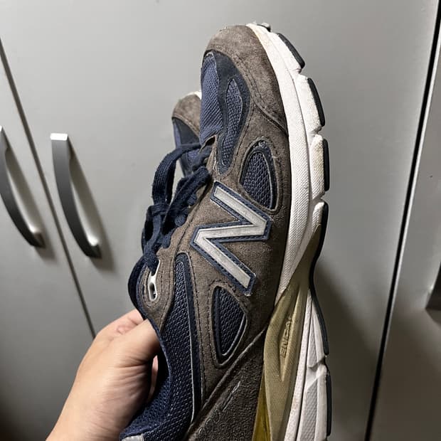 뉴발란스 990v4  265