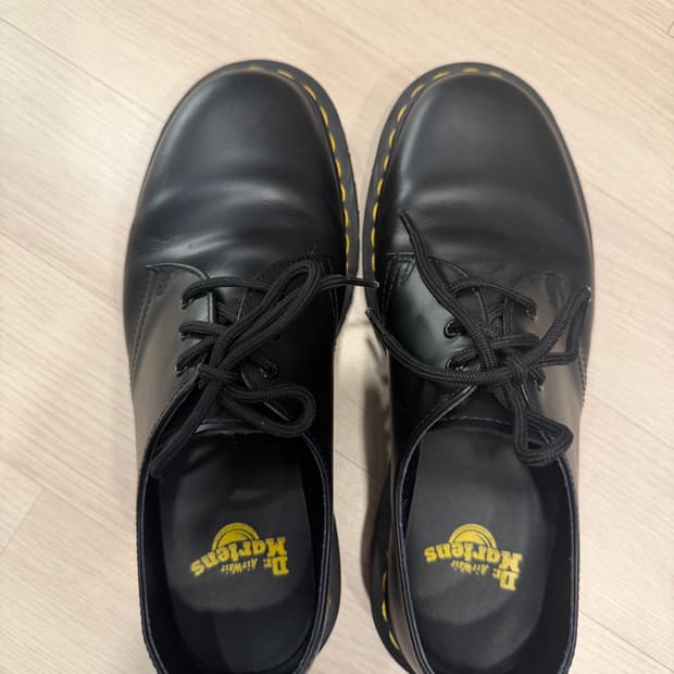 닥터마틴  1461 3홀 260