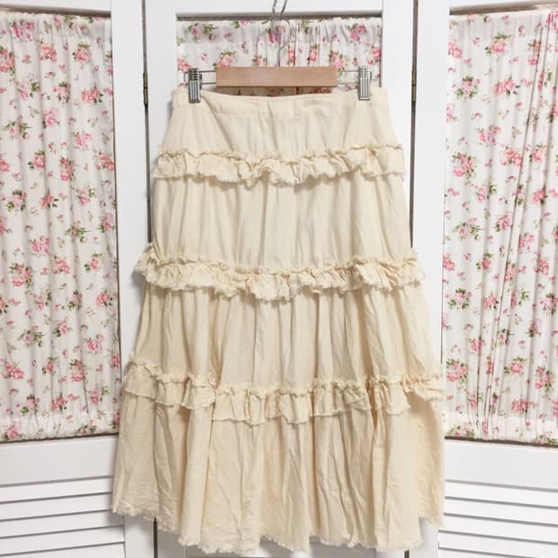 빈티지 아이보리 미디 스커트