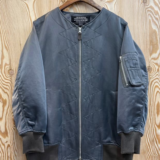 주카 퀼팅 봄버 자켓