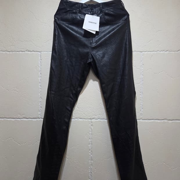 강혁 타이어 엠보싱 트라우저 팬츠 S사이즈 새상품