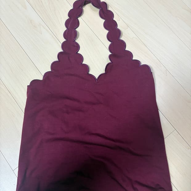 밤볼레 홀터넥 버건디