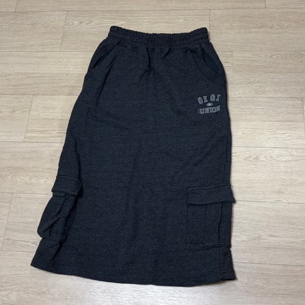OIOI 오아이오아이 UNION SWEAT LONG SKIRT 롱 스커트