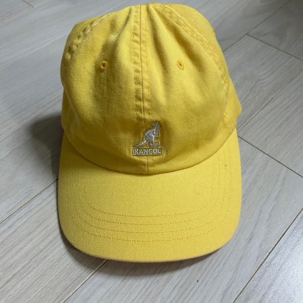 캉골 볼캡