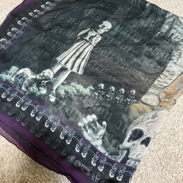 [오늘만 이 가격 급처] 크롬하츠 포티 실크 스카프