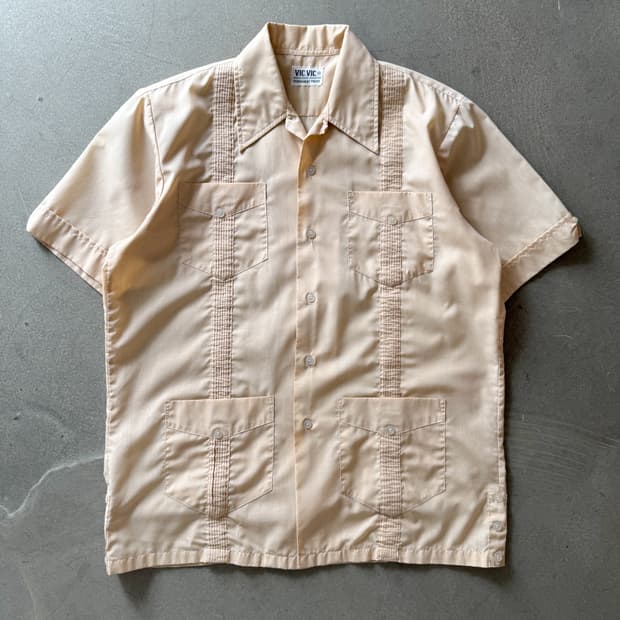 80s Vintage VIC. VIC. Guayabera Shirt