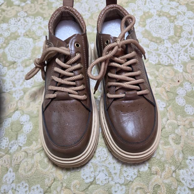 브라운 가죽 캐주얼 운동화270