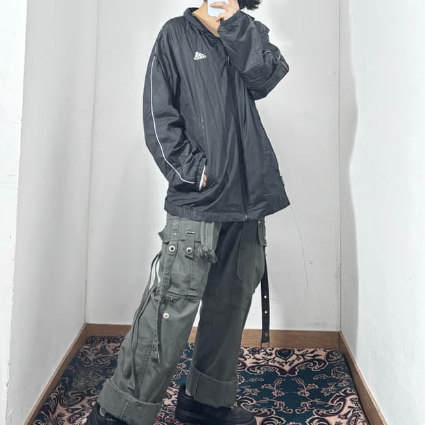 아디다스 블랙 바람막이 상품이미지1